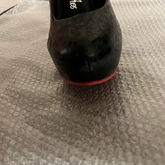 Women’s Black & Hot Pink Metal Mulisha Corset High Heels-Size 10 USA - Picture 13 of 15